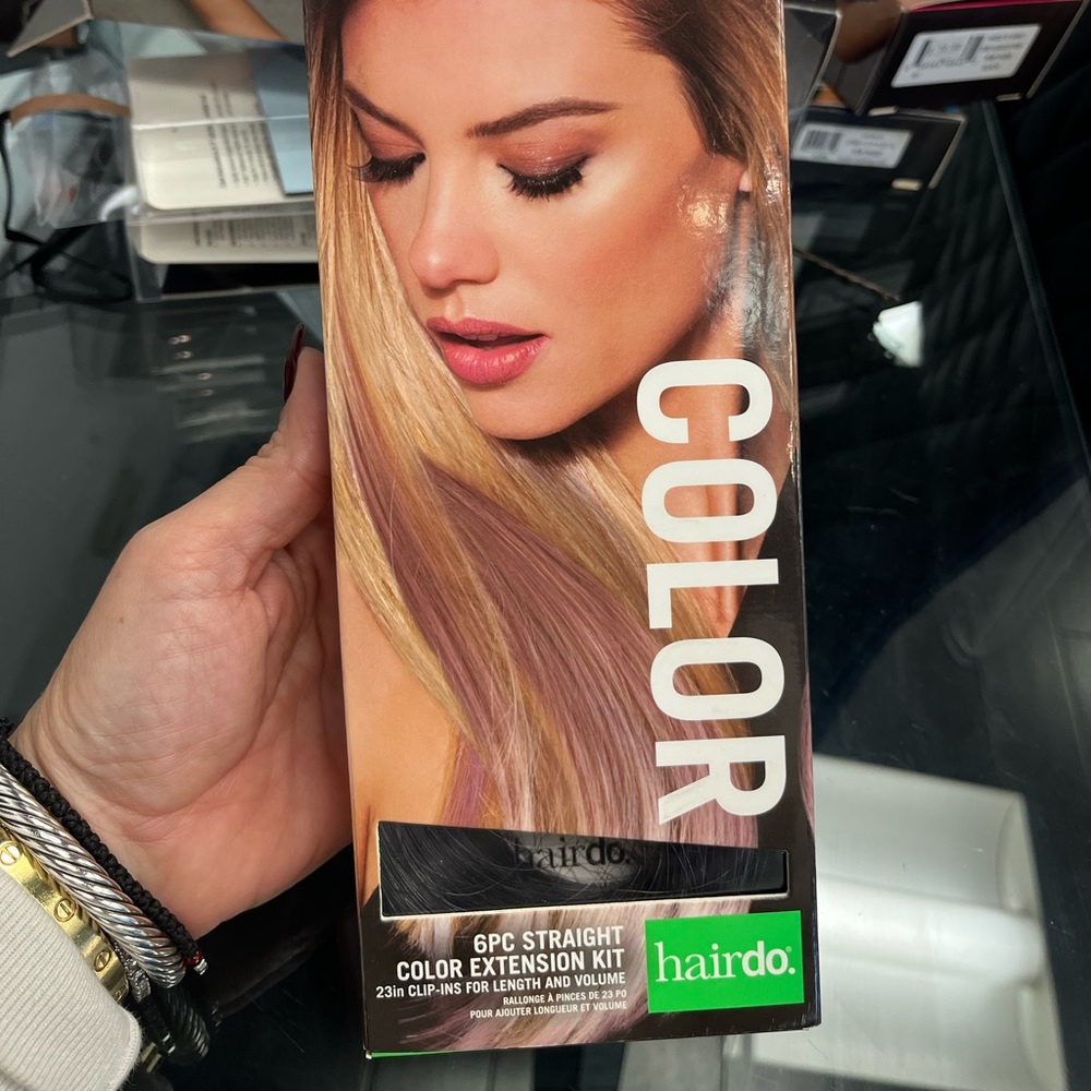 NIB 6 pc color extension set 23” clip ins in berry sorbet.